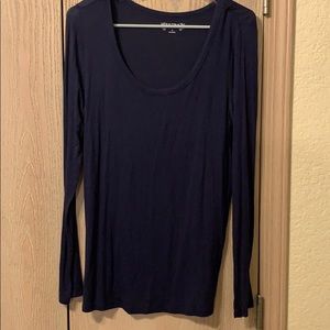 Simple Blue Longsleeve.